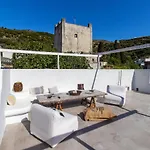 Traditional House Inside Filoti, Naxos Lägenhet *